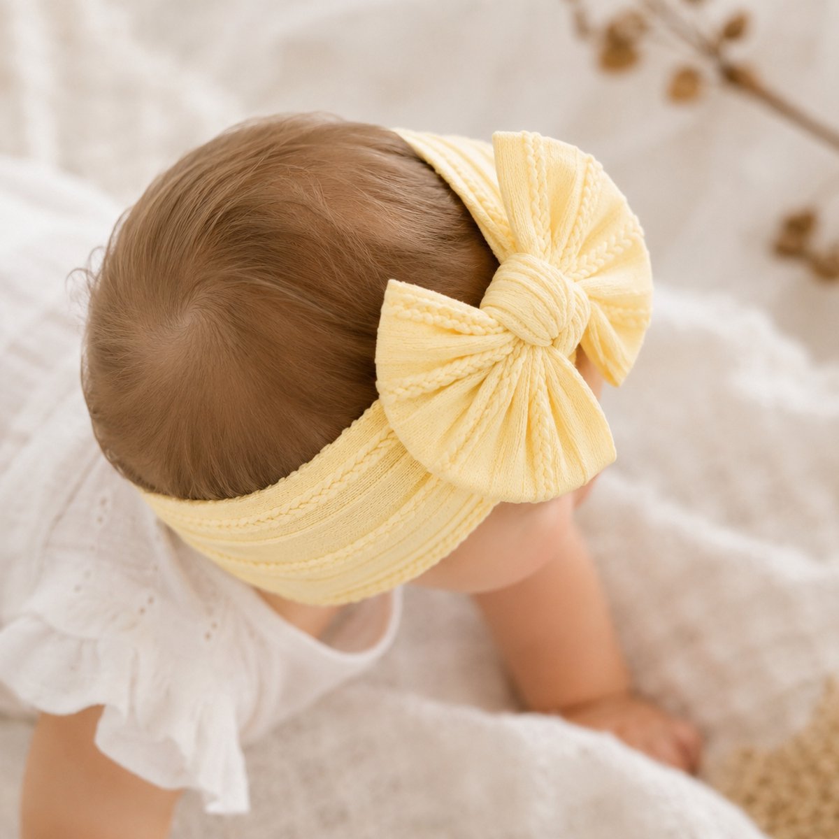 Haar in Stijl ® Haarband Heidi Lichtgeel - Brede en zachte baby haarband met een strik