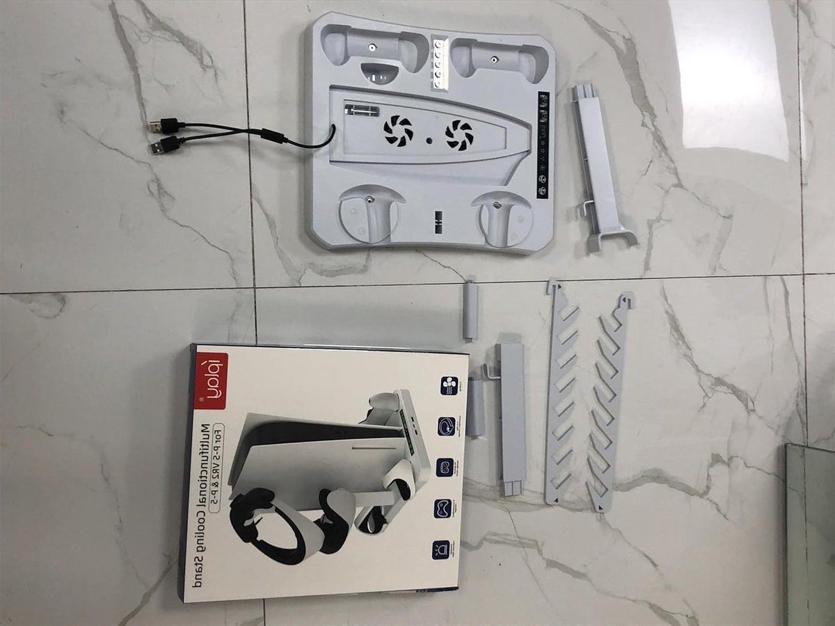 Oplaad- en Koelstation voor PSVR2 en PS5, 3-in-1 Verticale Stand met Koelventilatoren, Hoofdtelefoonhouder en Opslag voor 8 Games