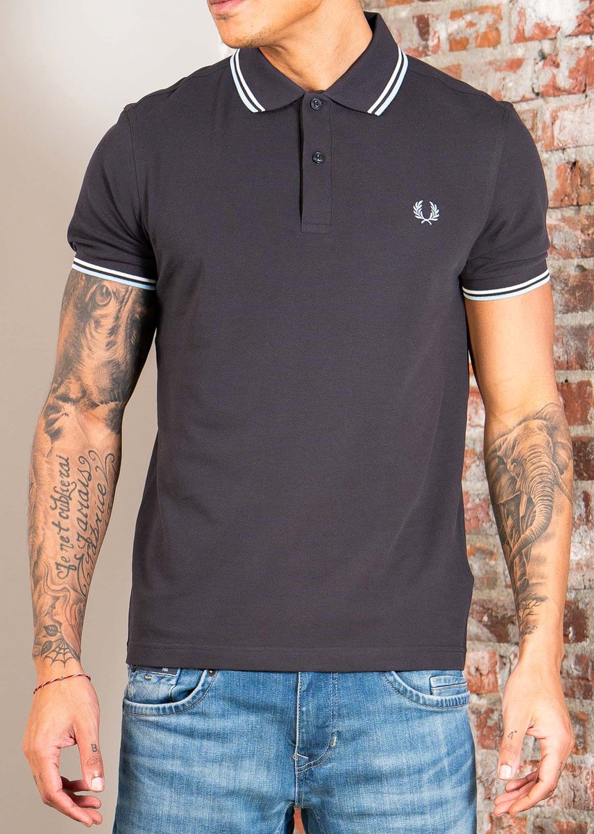 Fred Perry Twin tipped fred perry shirt anchor ecru ball boy Grijs