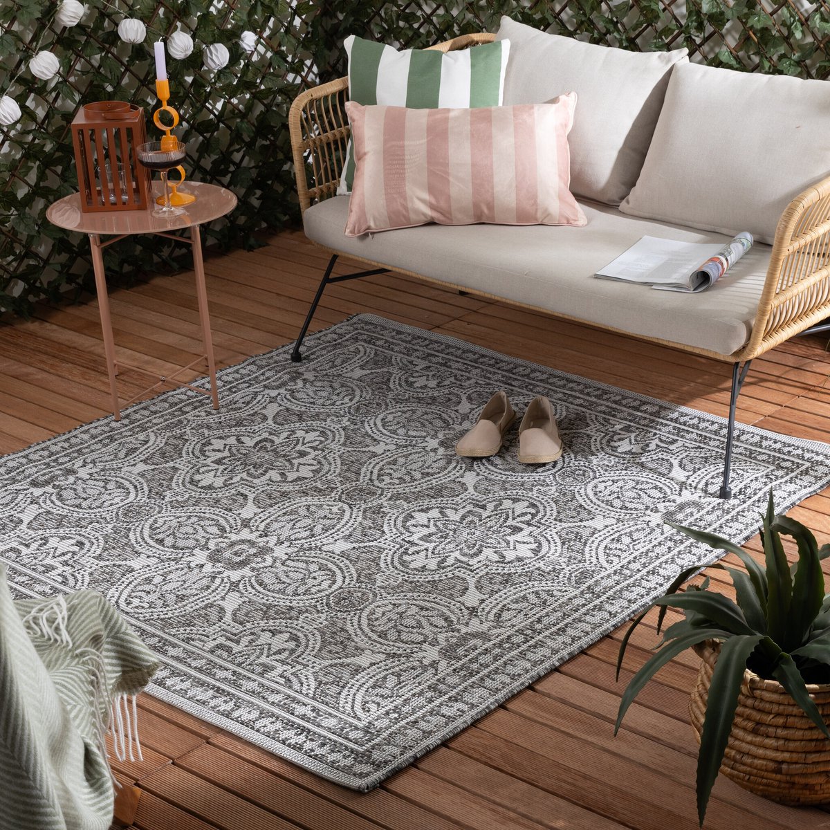 Fraai Vierkant Buitenkleed - Summer Oriental Grijs - 120x120cm