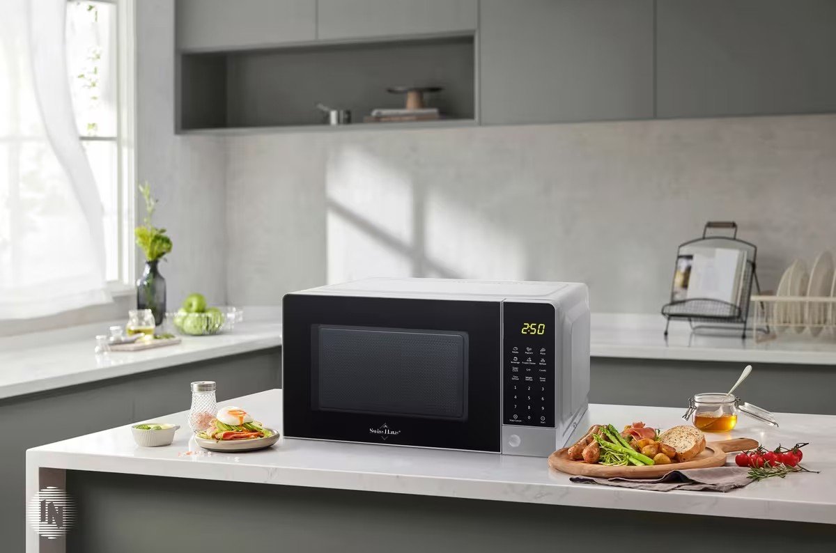 Swiss Haus® MW22 Combi Magnetron Vrijstaand – 20L Digitale Microgolfoven – 700W Microwave & 900W Grill – 11 Verwarmingsstanden – Zwart/Zilver thumbnail 8