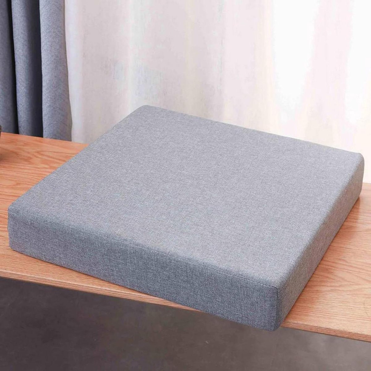 Stoelkussen - Zitkussen - Comfortabel Zitten - Antislip Bodem - 50 x 50 cm - Lichtgrijs