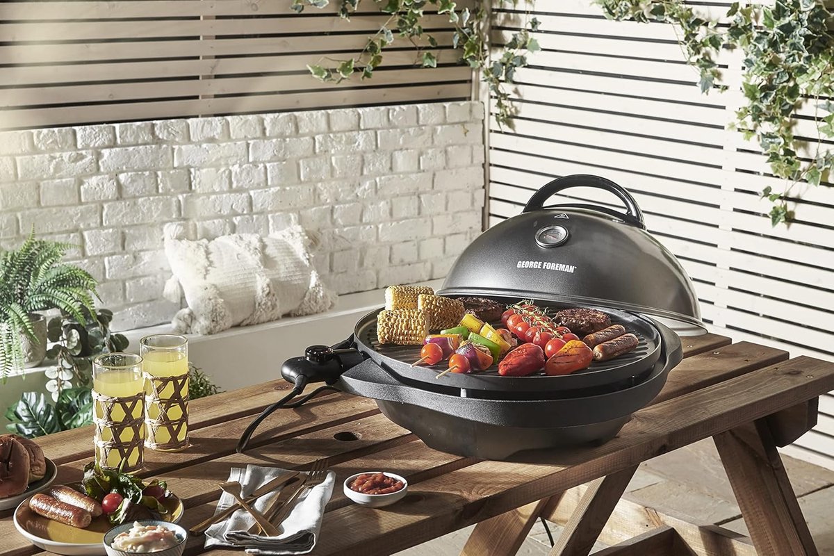 Premium 2-in-1 Elektrische BBQ Grill & Tafelgrill 2400W met Thermometer en Vetopvangsysteem – Indoor & Outdoor Elektrische Barbecue Ø44,5 cm – 48 x 67,1 x 97,5 cm