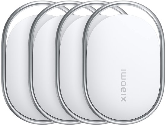 Vier witte Xiaomi trackers met zilveren rand, op een witte achtergrond.