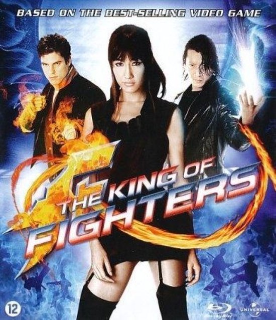 De poster van King of Fighters toont drie vechters, een vrouw in het midden en twee mannen aan weerszijden, met vuur- en energie-effecten.