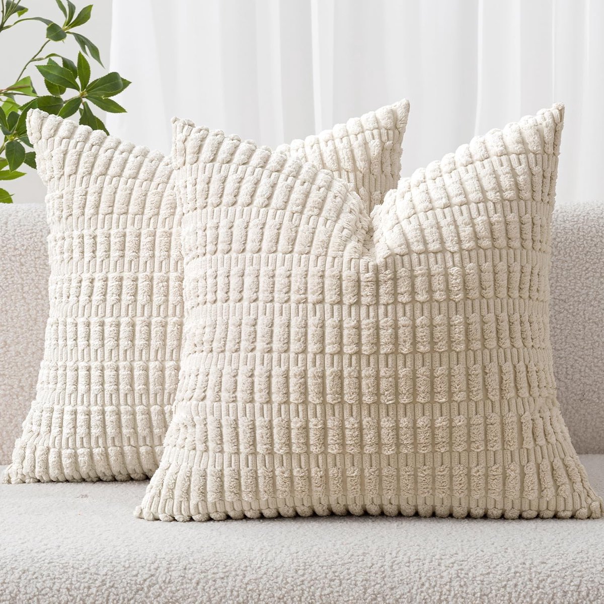 OmGoods - Dailygoody - Kussenslopen - Corduroy - Set van 2 - Crèmewit - Decoratief - Voor Woonkamer en Slaapkamer - 45 x 45 cm