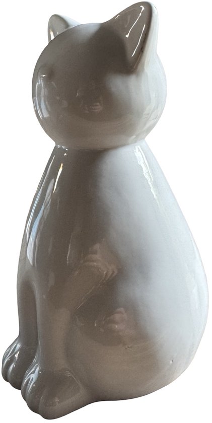 Zijaanzicht van de glanzende witte keramische kattenurn, zittend met oren en snuit.