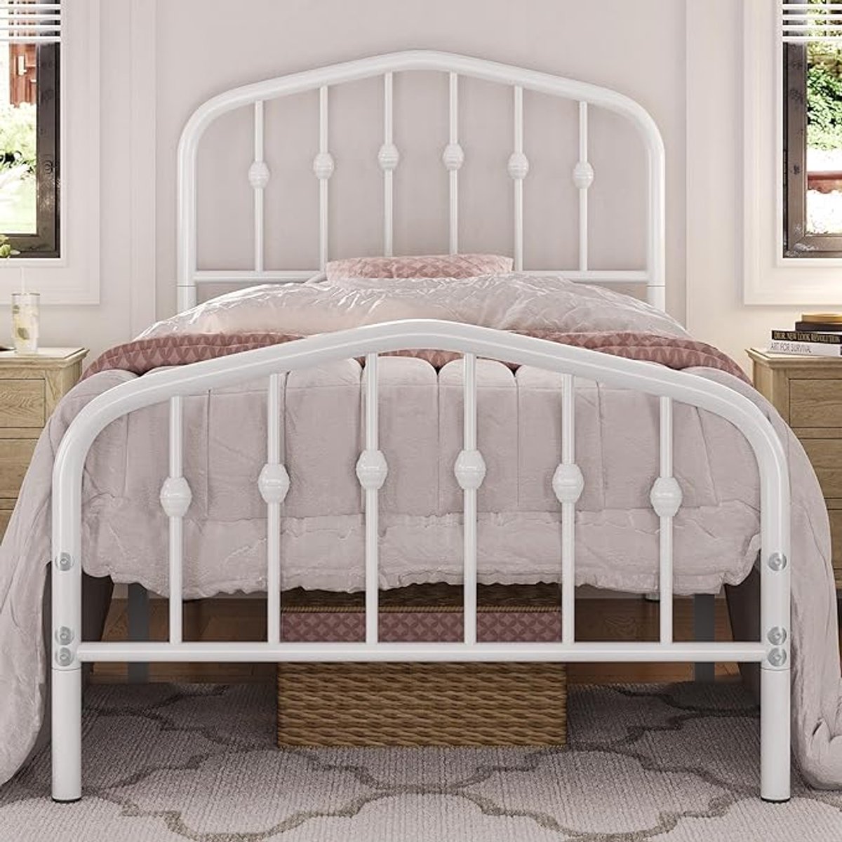 Metalen bedframe 90x200 cm vintage met kroonvormig hoofdeinde – stevig, stil, 12 lattenbodem, 205 kg draagkracht, opbergruimte onder bed, wit