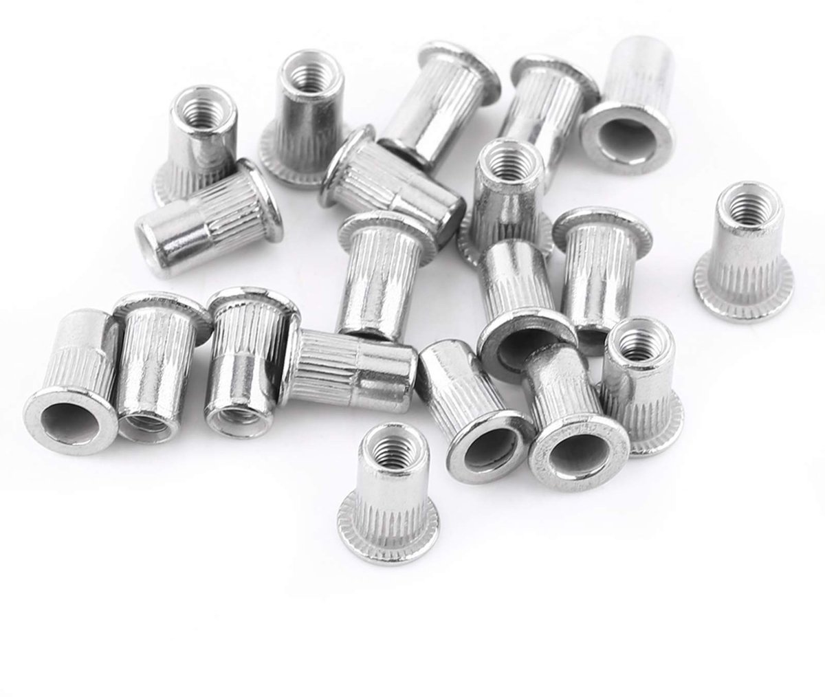 Dailygoods- Blindklinkmoeren Platte Kop - Roestvrij Staal - M3/M4/M5/M6/M8 - 20 Stuks - Mechanische Bouwtoepassingen - Lage Profiel - Klinkmoeren