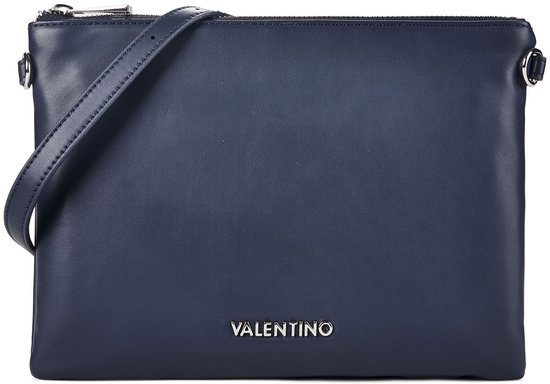 Donkerblauwe Valentino clutch met zilverkleurig logo en afneembare schouderband.