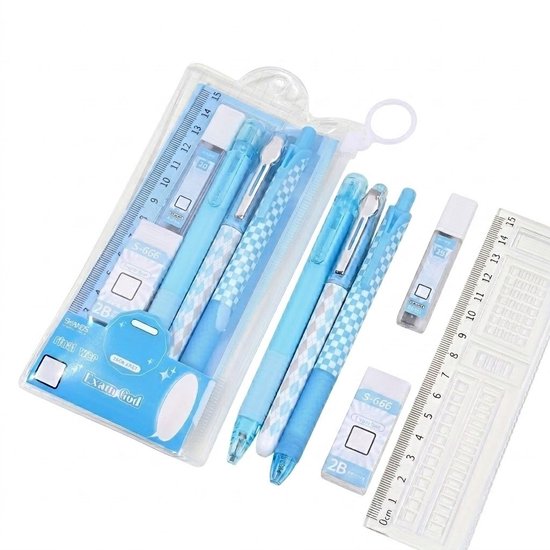 Een blauwe, 6-delige schrijfwarenset met pennen, gummen, potloodnavulling en linialen in een doorzichtig etui.