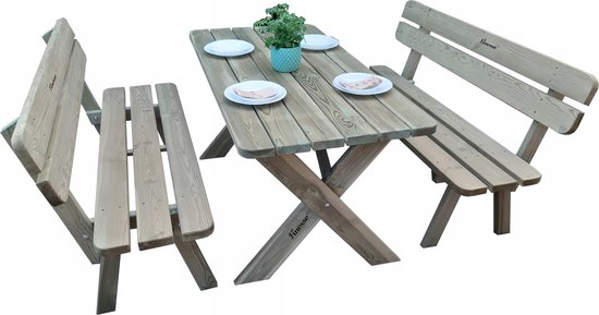 Een houten Finesse picknicktafel met twee banken, geïsoleerd op witte achtergrond.