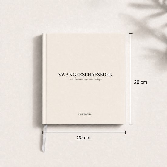Crème gekleurd zwangerschapsdagboek van Planbooks, 20x20cm.