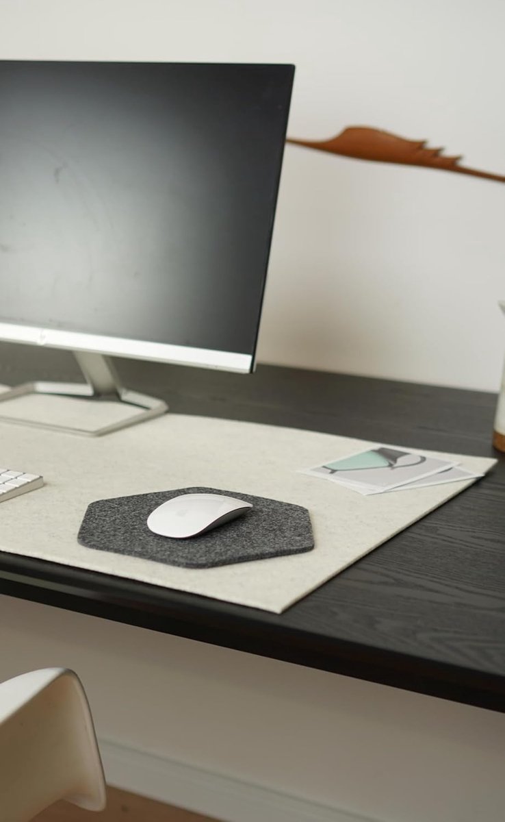 Bureauonderlegger Vilt - Bureau mat - Bureau Beschermen - Gemaakt van Gerecycled PET - 90 x 50 cm - Mistgrijs — cadeau in Wonen & Interieur - foto 6
