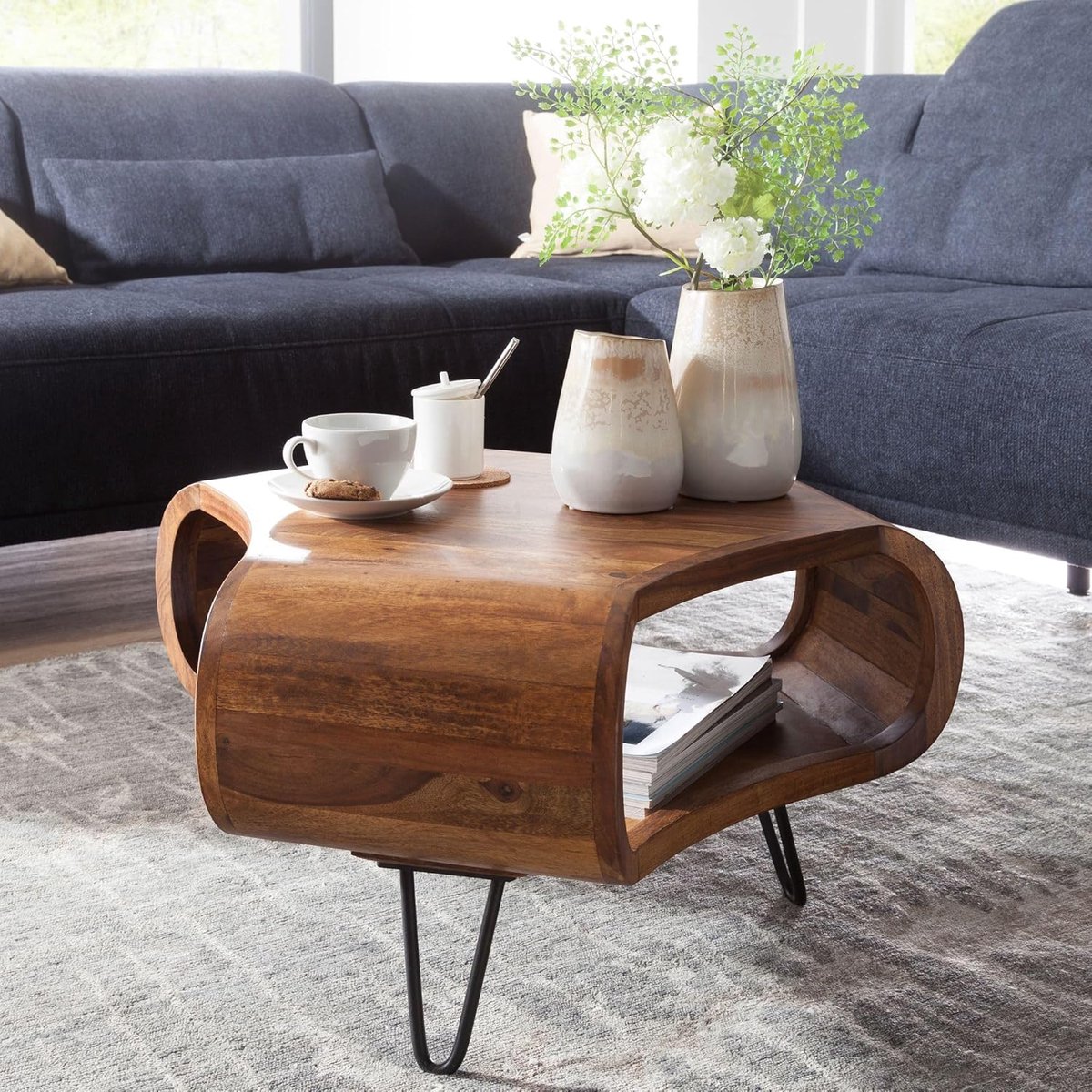 Salontafel 55x55x38 cm – massief sheesham hout met opbergvak en metalen poten – industriële design woonkamertafel in bruin – Urbanhome