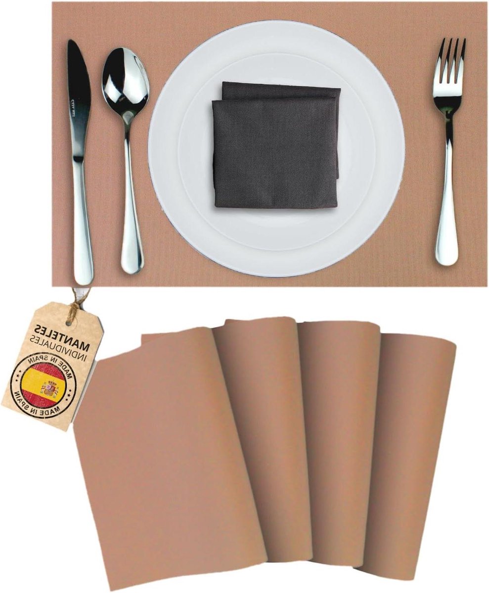 Placemats - Tafelkleden - Tafel Beschermen - Wasbaar en Vuilafstotend - 45 x 30 cm - Oker