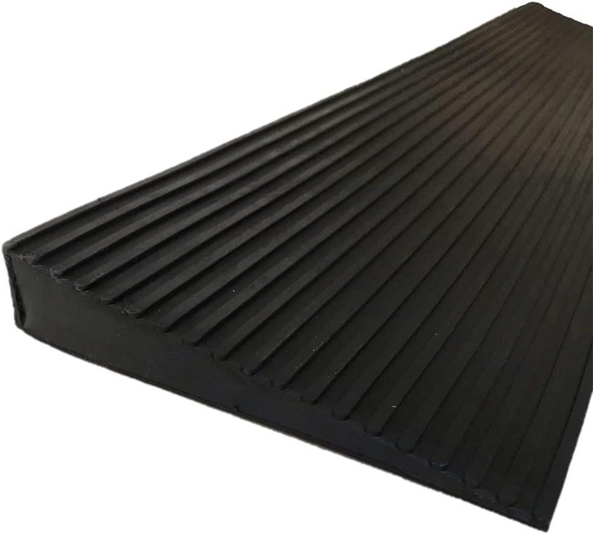 Drempelhelling Rubber - Oprijplaat Stoep - Obstakels Overbruggen - Antislip Materiaal - 20 x 150 mm - Zwart