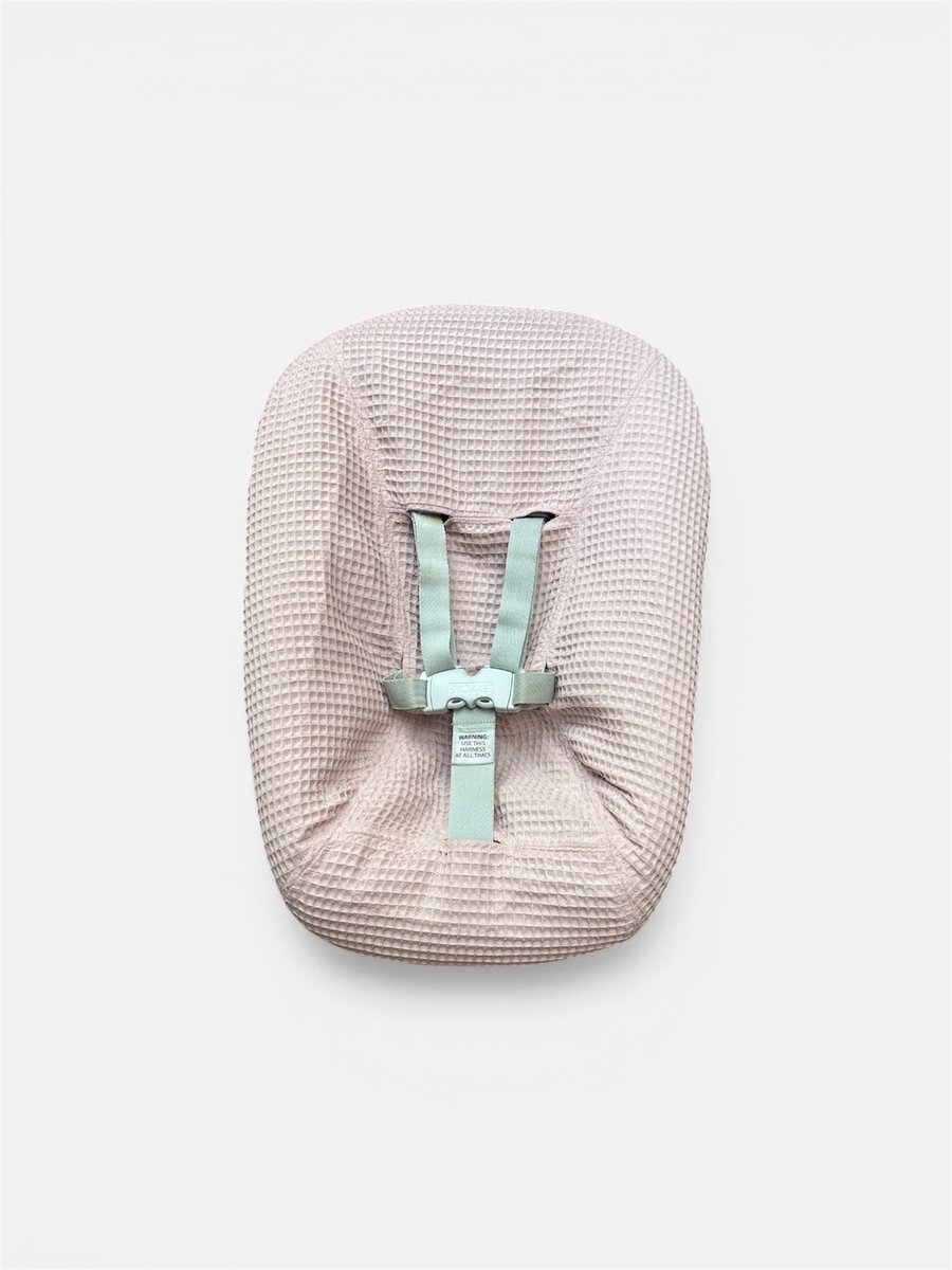 Newborn Hoes - Tripp Trapp geschikt voor Stokke Tripp Trapp Newborn Set - Perfecte Pasvorm - Beschermt je Stoel - Waterafstotende Voering - Makkelijk Wasbaar - Zacht Katoen - Licht roze Wafelstof - handmade