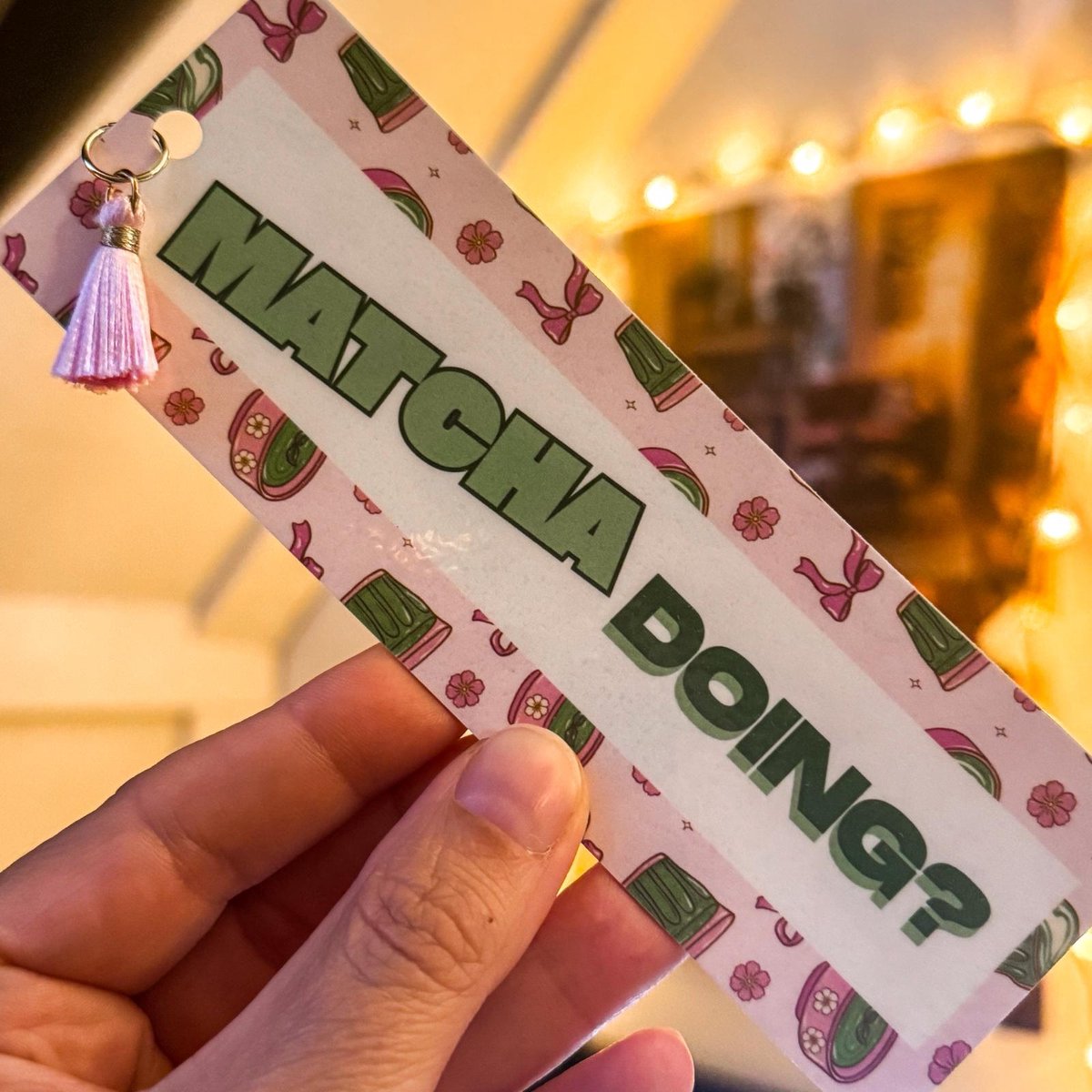 Nook & Note - Matcha Doing Boekenlegger met Kwastje - Gelamineerd - Cadeau voor Matcha- en Boekenliefhebbers