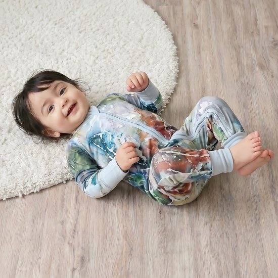 Bamboe Baby Boxpakje 62/68 - Tweewegritssluiting en Ingebouwde Wantjes & Sokjes - Multicolor met Marmer - Kraamcadeau - Jongens en Meisjes Romper