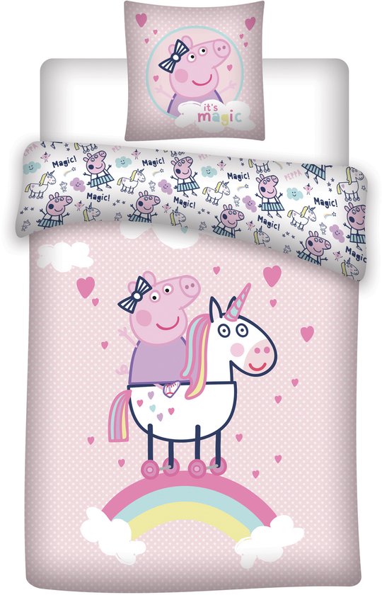 Dekbedovertrek met Peppa Pig op een eenhoorn op een regenboog. Lichtroze met witte stippen.