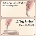 Roze Sansbeauté haarstyler met een wit snoer dat 360 graden kan draaien.