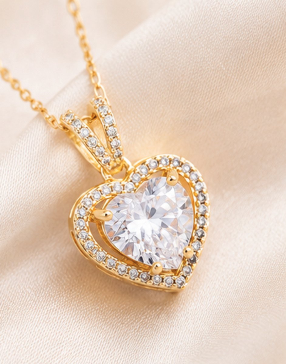 Luxe ketting - verguld - Stijlvolle ketting - Roestvrijstalen - hart hanger ketting -Cadeau Voor Vrouwen- cadeau -Valentijn - Liefde - Verrassing