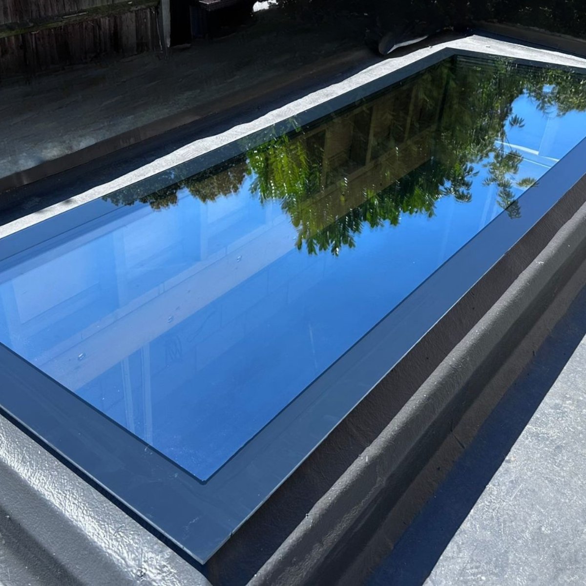 Plat Dakraam 150x150 cm – Triple Glas HR+++ – Geluidsreductie – 10 Jaar Garantie