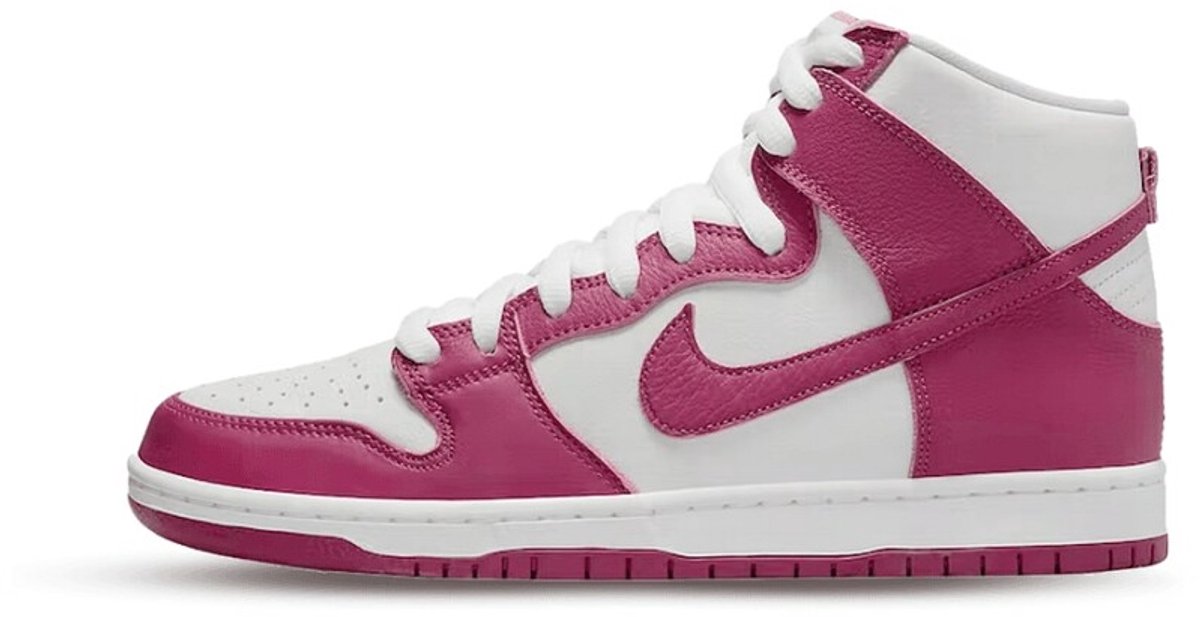 Dunk High Pro SB ‘Sweet Beet’ 2022 . Wit