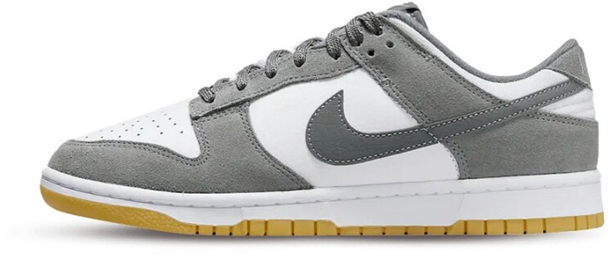 Nike Dunk Low ‘Smoke ‘ Grijs
