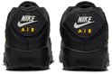 Achterkant van zwarte Nike Air Max 90 sneakers met witte Nike Air logo's.
