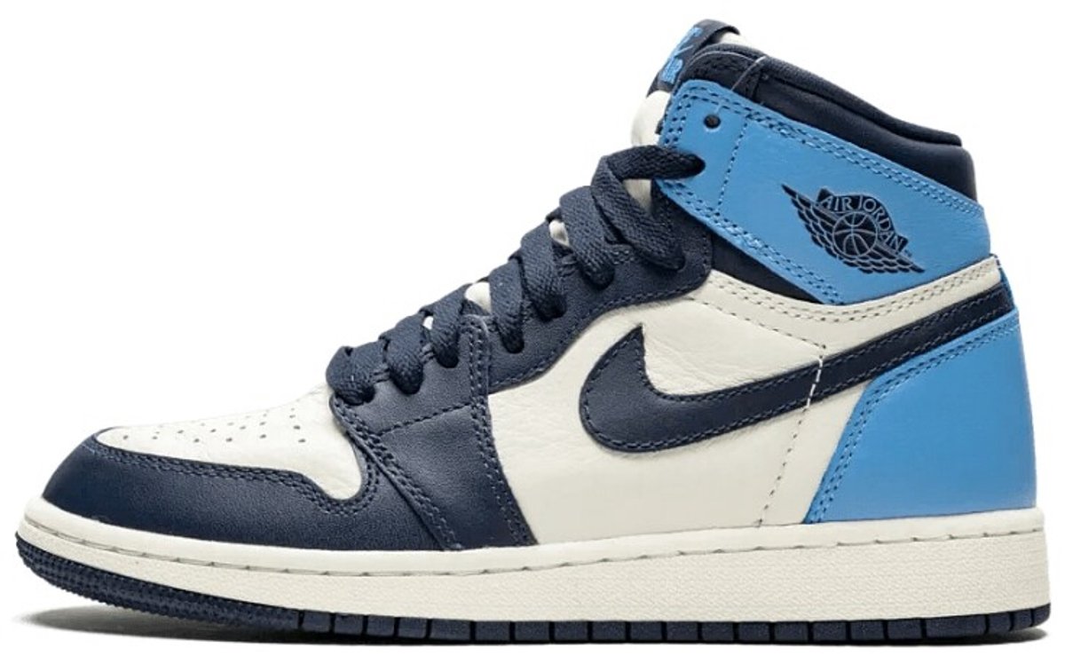 Air Jordan 1 Retro High OG Obsidian UNC