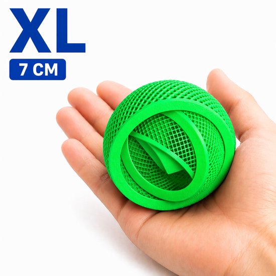 XL groene fidget bal, 7 cm, rustend in een open hand.