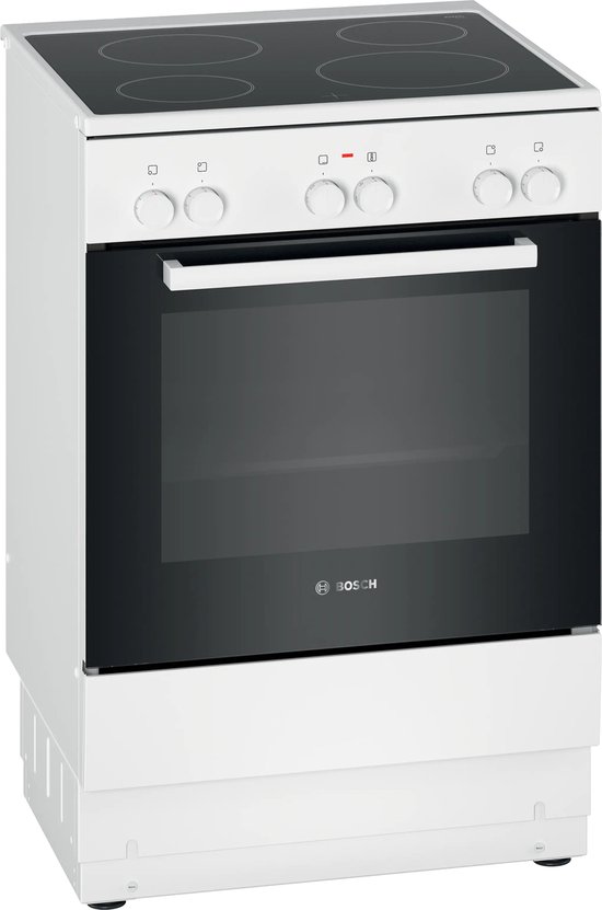 Wit keramisch fornuis van Bosch met vier kookplaten en een zwarte ovendeur.