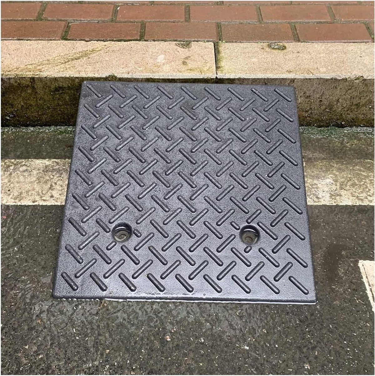 Oprijplaten - Drempelhulp Rubber - Toegankelijkheid Verbeteren - Hoge Dichtheid Rubber - 50x80x13cm - Zwart