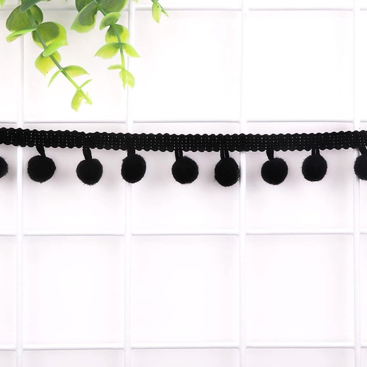 Kleurige Pom Pom Kraag van 10 Yards met 12 mm Bollen voor Creatieve Projecten, Versiering, Naaien en Kostuums, DIY Accessoires en Decoratie