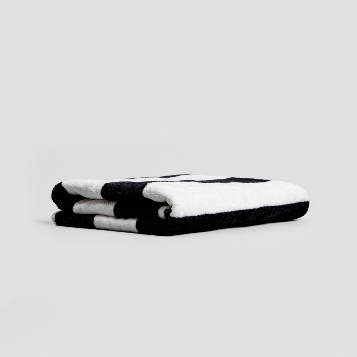 HOMLA - Towel - LAWENA - Black and White Stripes - 70x130 cm