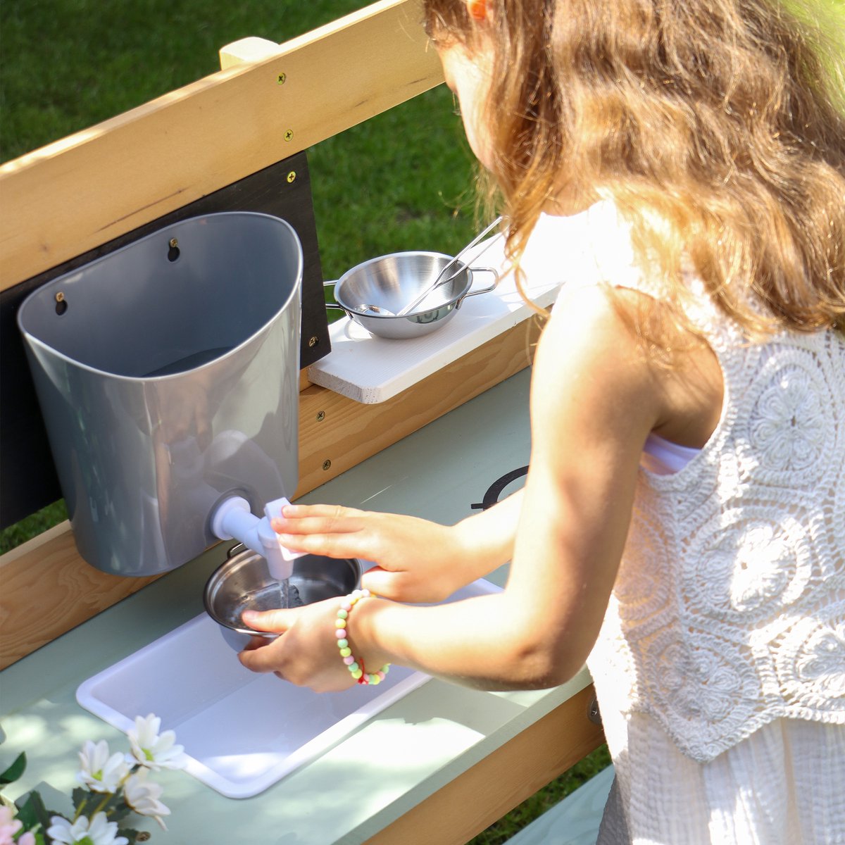 AXI Puck Zand & Water Speelkeuken Bruin/groen - Incl. 6-delige accessoire set - Modder Keuken — afbeelding 15