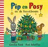 De kaft van Pip en Posy en de kerstboom. Pip de haas en Posy de muis versieren een kerstboom met cadeaus.