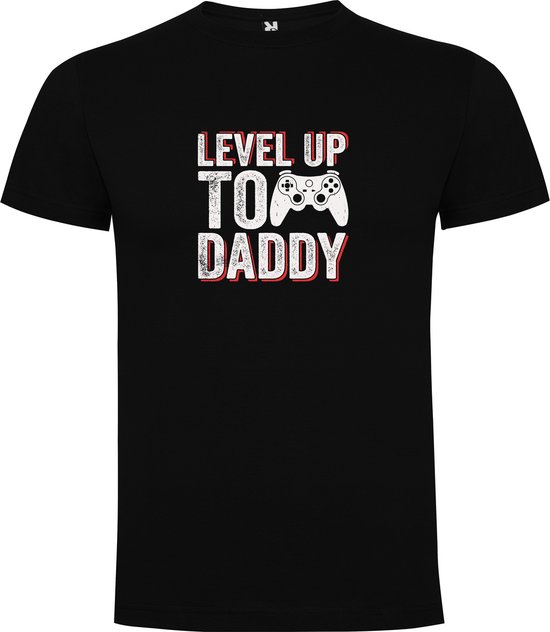 Zwart T-Shirt met Kleurrijke print “ Level Up to Daddy Game Controller – Een Level gestegen onderweg naar Vaderschap “ Print Full Color Maat M