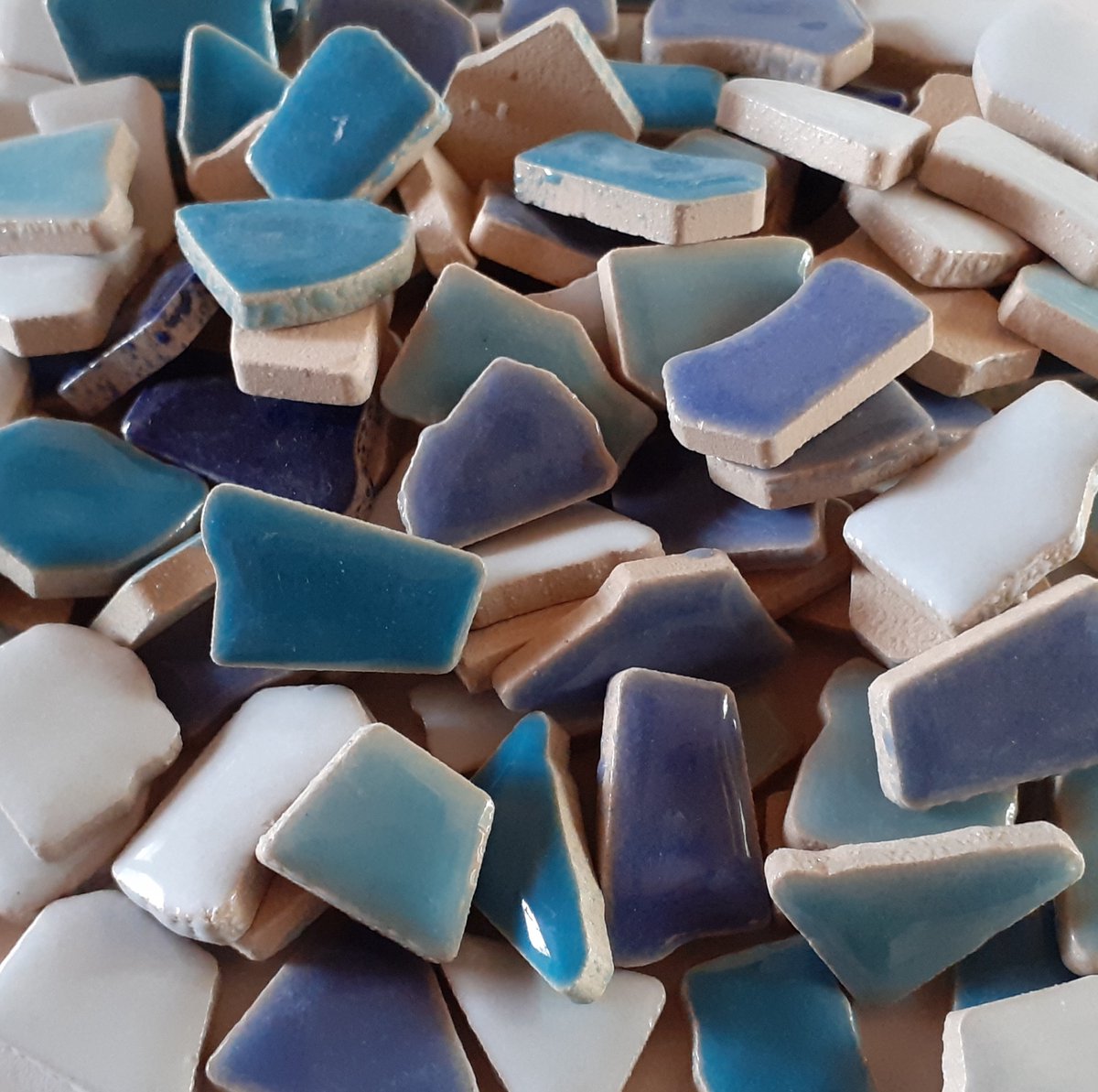 Keramische Mozaïek Steentjes Turquoise Blauw Mix 300 Gram