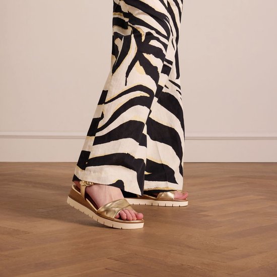 No Stress - Dames - Gouden leren sandalen - Maat 39