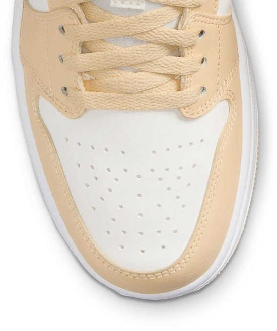 Air Jordan 1 basse taille 43 femme