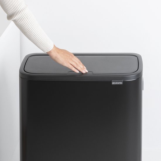 Brabantia Bo Touch Bin poubelle 3 x 11 litres avec 3 seaux intérieurs synthétiques - Mineral Concrete Grey
