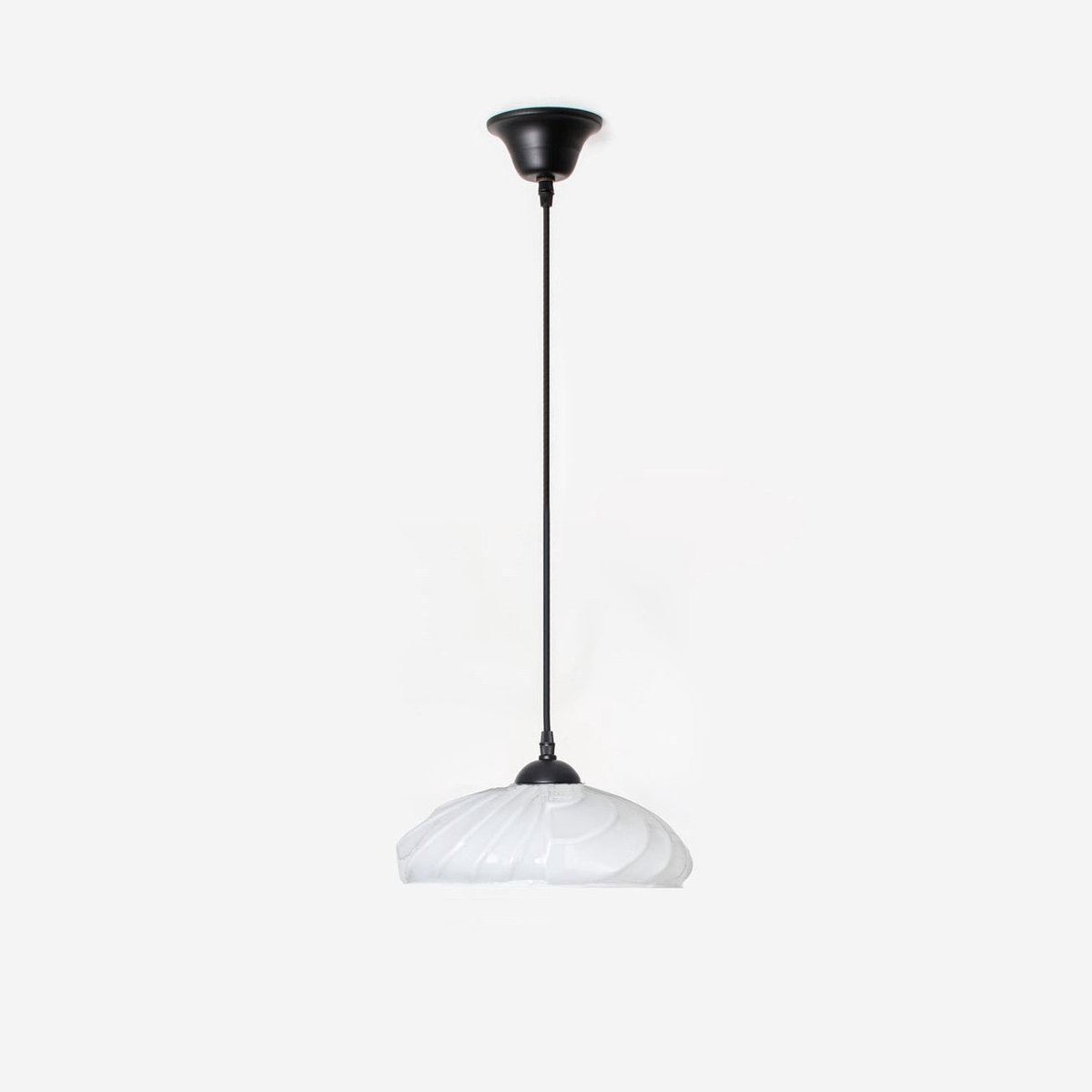 Coloured by Art Hanglamp aan snoer Swingbowl Moonlight - Art Deco Trade Zwart