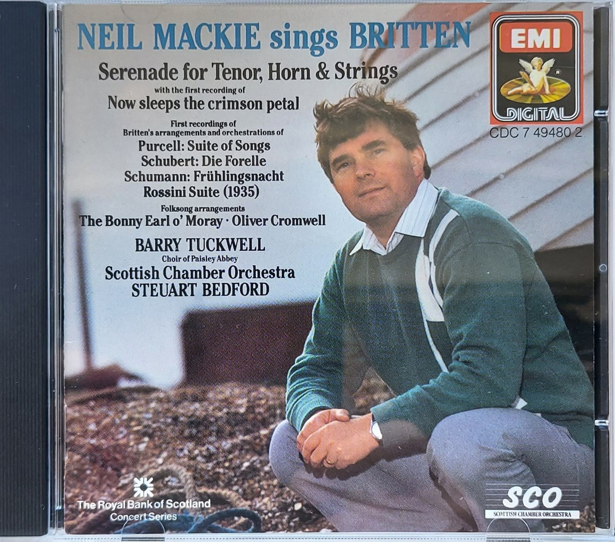 Neil Mackie sings Britten