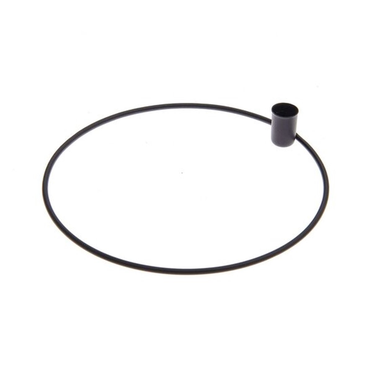 Metalen ring met kaarshouder