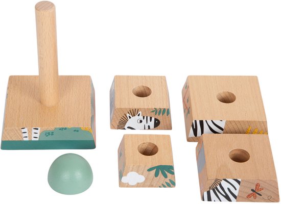 Onderdelen van een houten stapeltoren met jungle thema en een mintgroene bal.