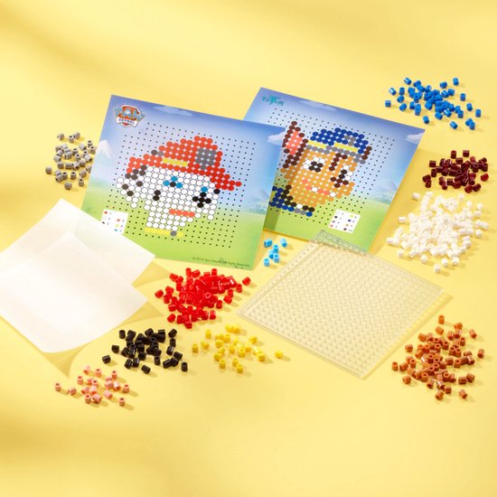 PAW Patrol Totum Strijkkralen knutselset met Chase - knutselset jongens en meisjes - incl. 800+ strijkkralen creatief speelgoed educatief