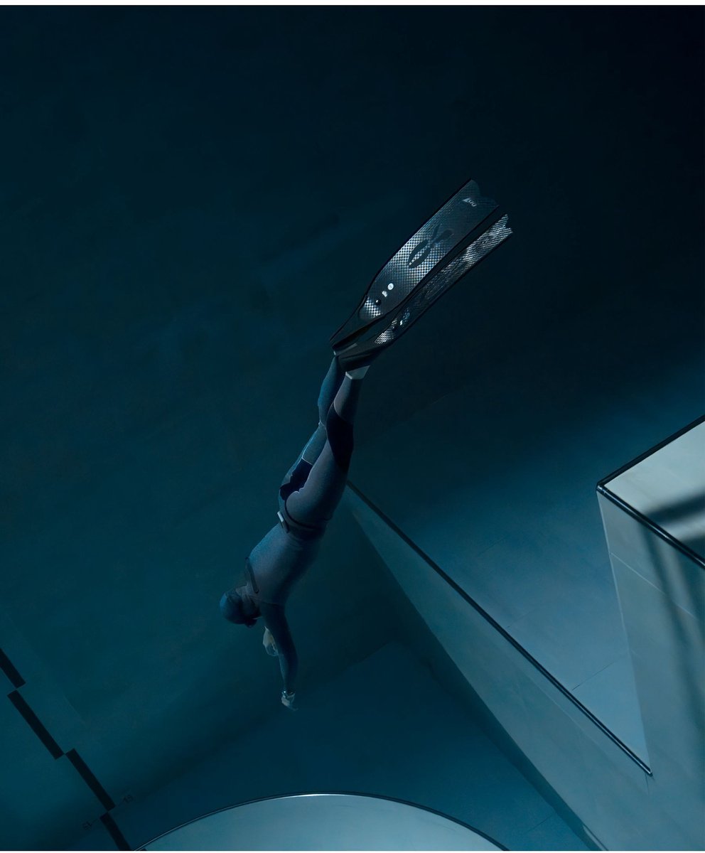 Timex Deepwater Reef 200 Titanium Automatic Automatic Wind Zwart Case: 100% Titanium | Armband: 100% Synthetic Rubber 41 mm TW2W73800AJ